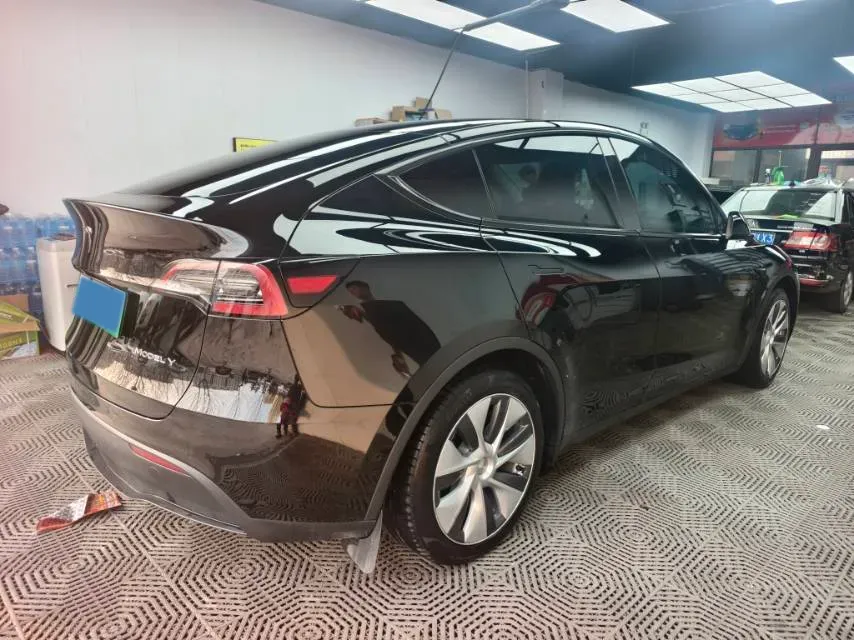 2022 Tesla Model Y BEV 60KWH,autocango,china used car exporter,china ev exporter,chinese used car exporter,chinese used ev exporter