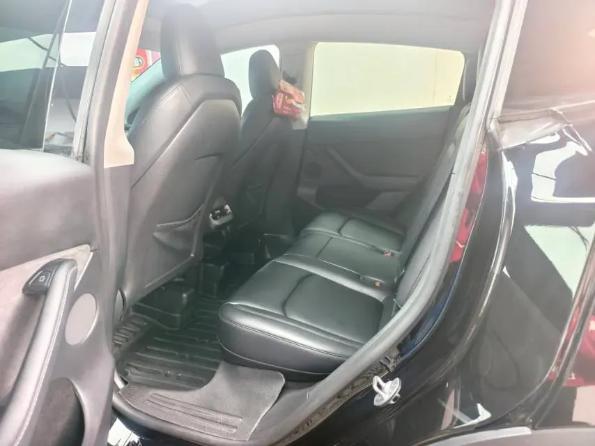 2022 Tesla Model Y BEV 60KWH,autocango,china used car exporter,china ev exporter,chinese used car exporter,chinese used ev exporter