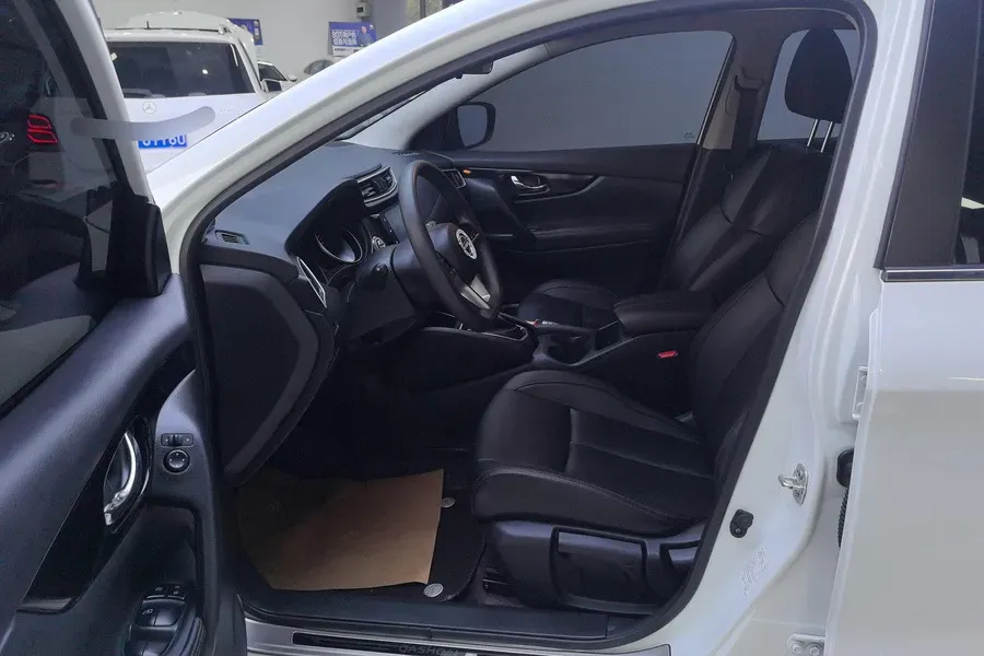 2023 Nissan Qashqai 2.0L 151HP L4 CVT,autocango,china used car exporter,china ev exporter,chinese used car exporter,chinese used ev exporter