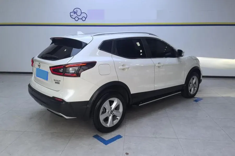 2023 Nissan Qashqai 2.0L 151HP L4 CVT,autocango,china used car exporter,china ev exporter,chinese used car exporter,chinese used ev exporter