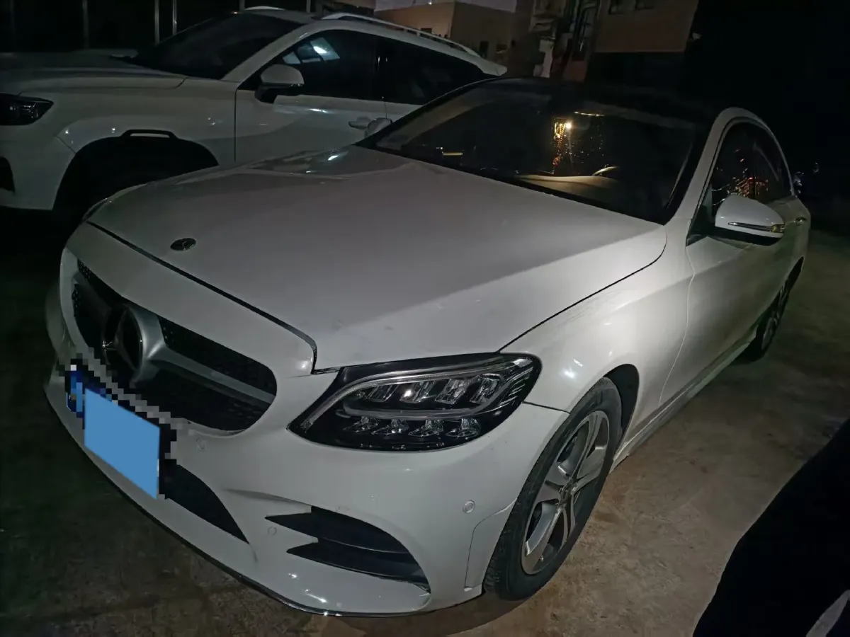 2020 Mercedes-Benz C Class 1.5T 184HP L4 9AT,autocango,china used car exporter,china ev exporter,chinese used car exporter,chinese used ev exporter