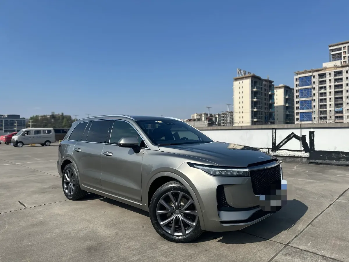 2020 Li ONE Range Extended 131HP REEV 40.5KWH,autocango,china used car exporter,china ev exporter,chinese used car exporter,chinese used ev exporter