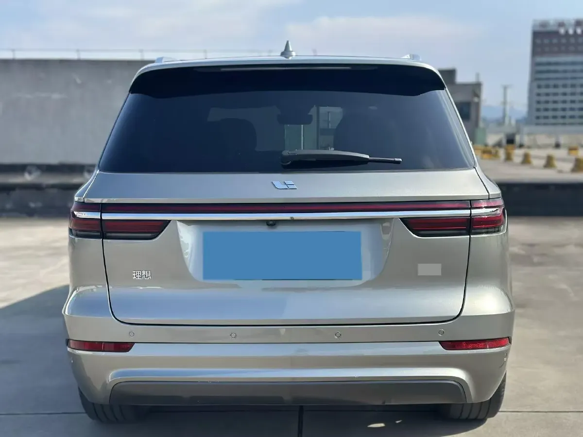 2020 Li ONE Range Extended 131HP REEV 40.5KWH,autocango,china used car exporter,china ev exporter,chinese used car exporter,chinese used ev exporter