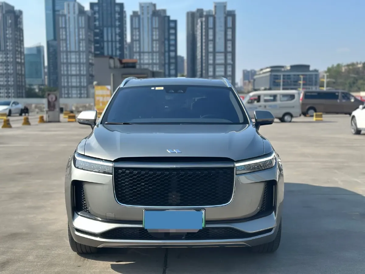 2020 Li ONE Range Extended 131HP REEV 40.5KWH,autocango,china used car exporter,china ev exporter,chinese used car exporter,chinese used ev exporter