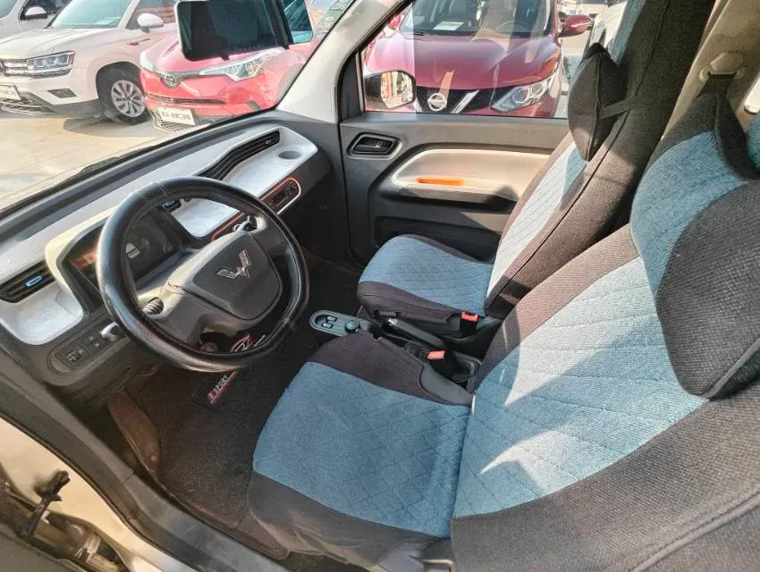 2020 WuLing HongGuang MINI EV BEV 9.3KWH,autocango,china used car exporter,china ev exporter,chinese used car exporter,chinese used ev exporter