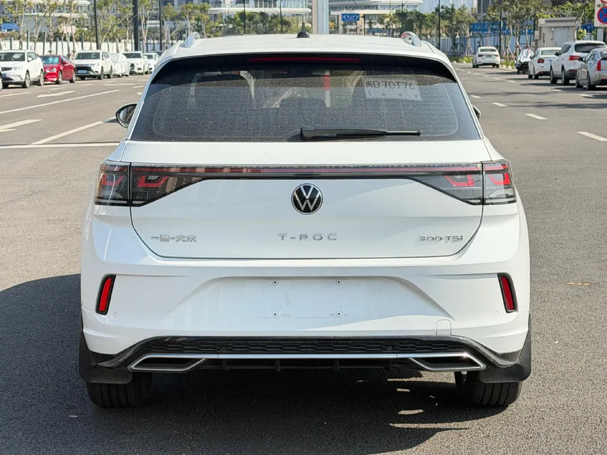 2023 Volkswagen T-Roc 1.5T 160HP L4 7DCT,autocango,china used car exporter,china ev exporter,chinese used car exporter,chinese used ev exporter