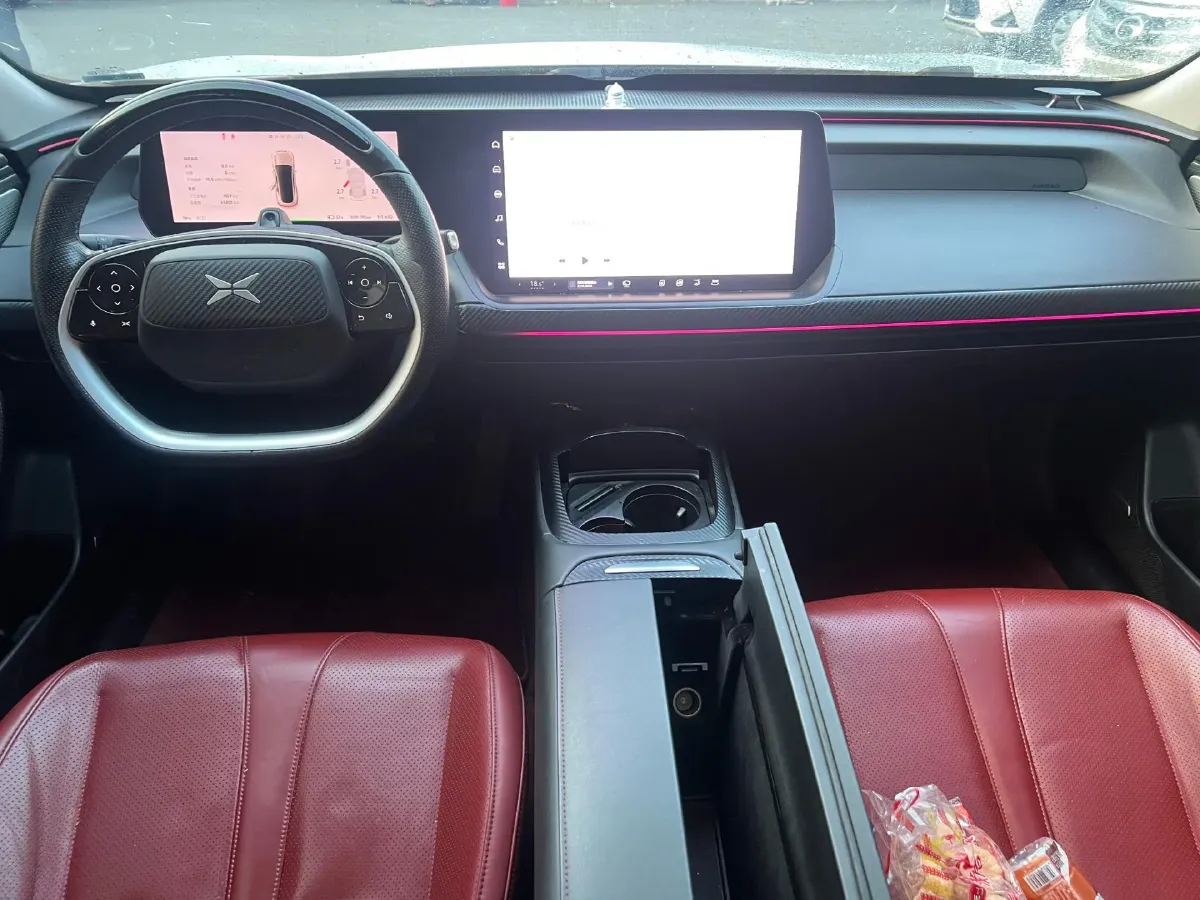 2020 Xpeng P7 BEV 70.8KWH,autocango,china used car exporter,china ev exporter,chinese used car exporter,chinese used ev exporter