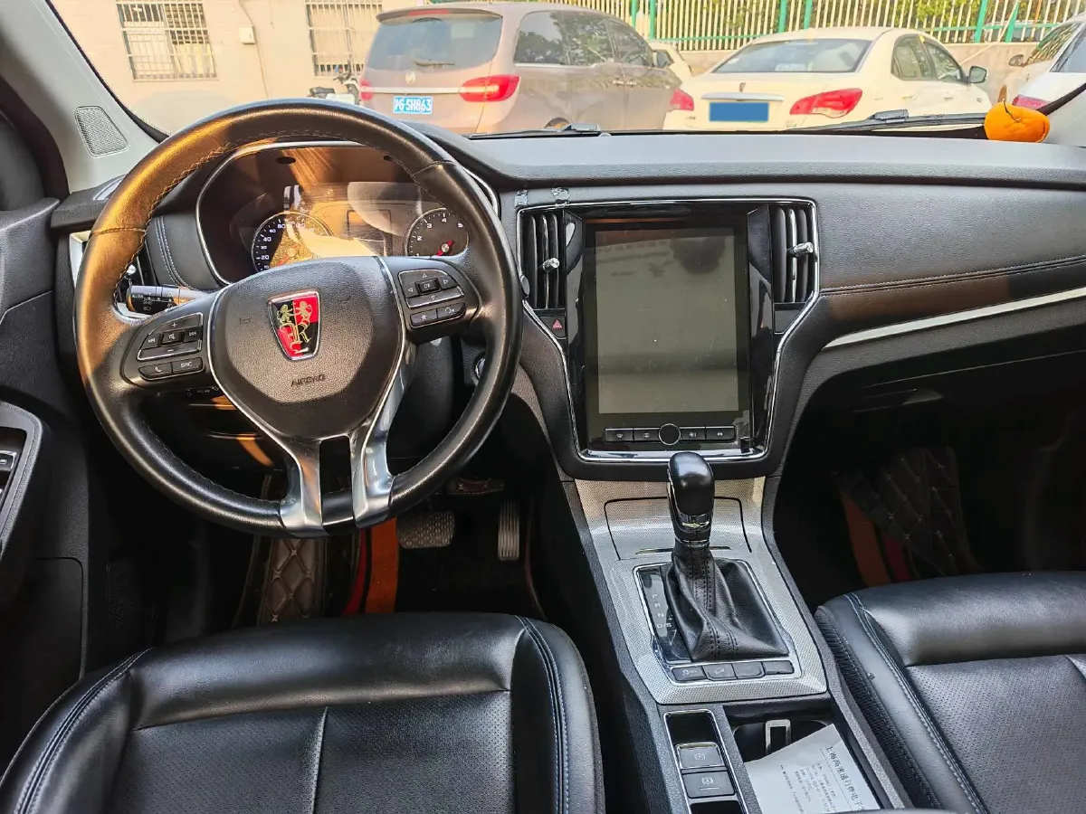 2020 Roewe i6 1.5T 169HP L4 7DCT,autocango,china used car exporter,china ev exporter,chinese used car exporter,chinese used ev exporter