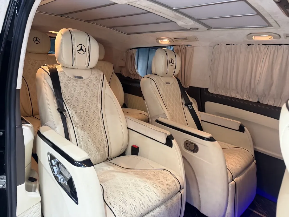 2020 Mercedes-Benz Vito 2.0T 211HP L4 9AT,autocango,china used car exporter,china ev exporter,chinese used car exporter,chinese used ev exporter