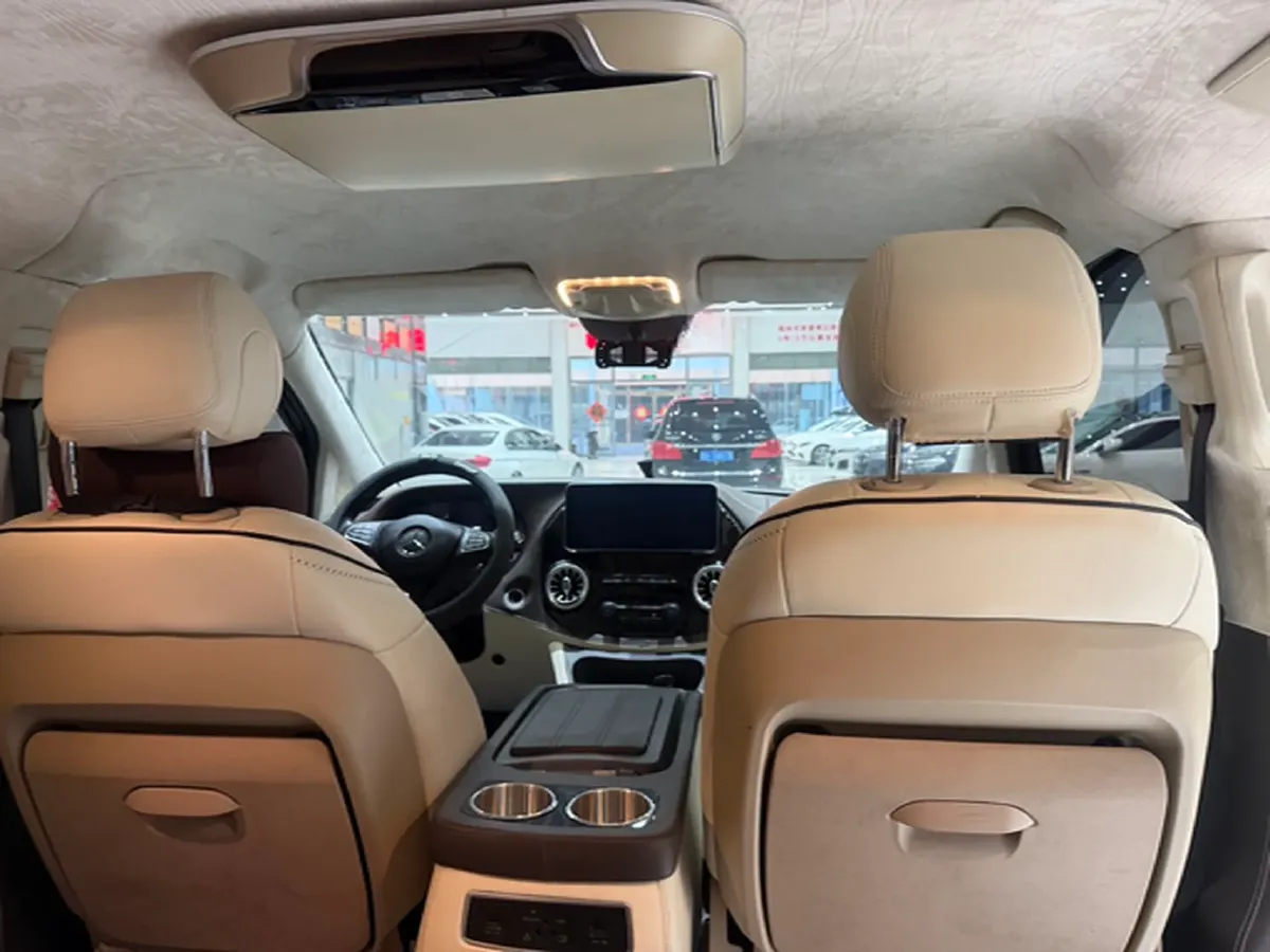 2020 Mercedes-Benz Vito 2.0T 211HP L4 9AT,autocango,china used car exporter,china ev exporter,chinese used car exporter,chinese used ev exporter