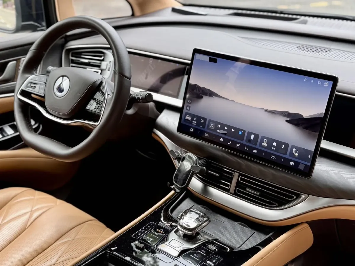 2025 Denza D9 1.5T 156HP L4 E-CVT PHEV 40KWH,autocango,china used car exporter,china ev exporter,chinese used car exporter,chinese used ev exporter