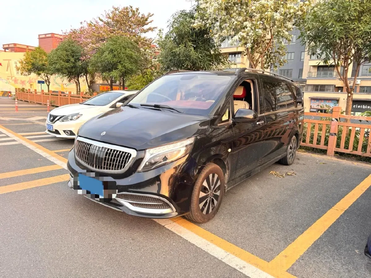 2021 Mercedes-Benz Vito 2.0T 211HP L4 9AT,autocango,china used car exporter,china ev exporter,chinese used car exporter,chinese used ev exporter