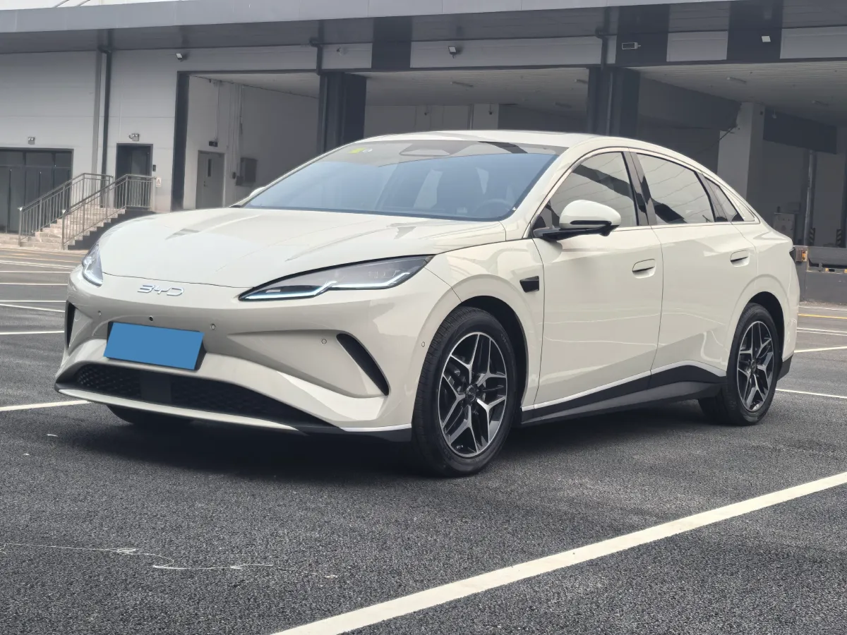 2025 BYD Seal06 BEV,autocango,china used car exporter,china ev exporter,chinese used car exporter,chinese used ev exporter