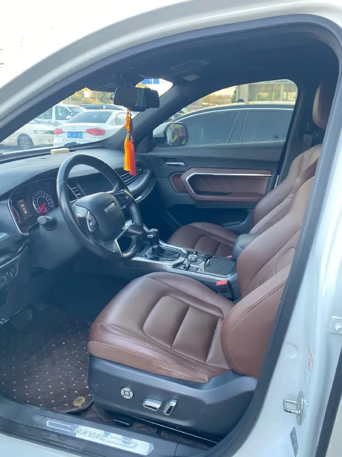 2019 Haval H6 1.5T 169HP L4 7DCT,autocango,china used car exporter,china ev exporter,chinese used car exporter,chinese used ev exporter