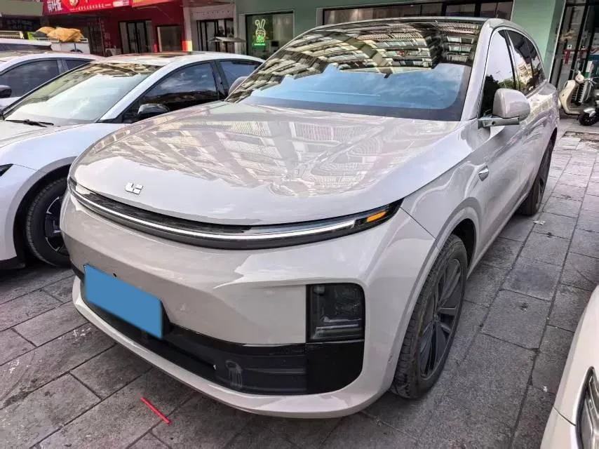 2024 Li L6 Range Extended 154HP L4 REEV 36.8KWH,autocango,china used car exporter,china ev exporter,chinese used car exporter,chinese used ev exporter