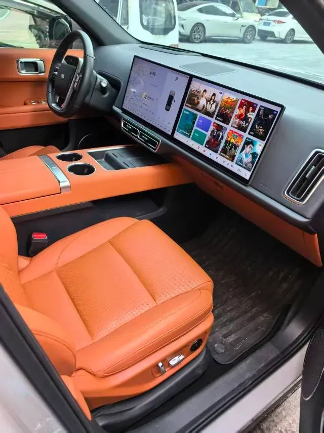 2024 Li L6 Range Extended 154HP L4 REEV 36.8KWH,autocango,china used car exporter,china ev exporter,chinese used car exporter,chinese used ev exporter