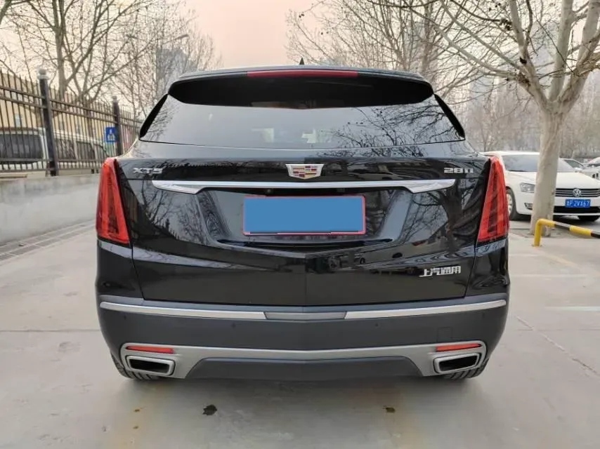 2021 Cadillac XT5 2.0T 237HP L4 9AT,autocango,china used car exporter,china ev exporter,chinese used car exporter,chinese used ev exporter
