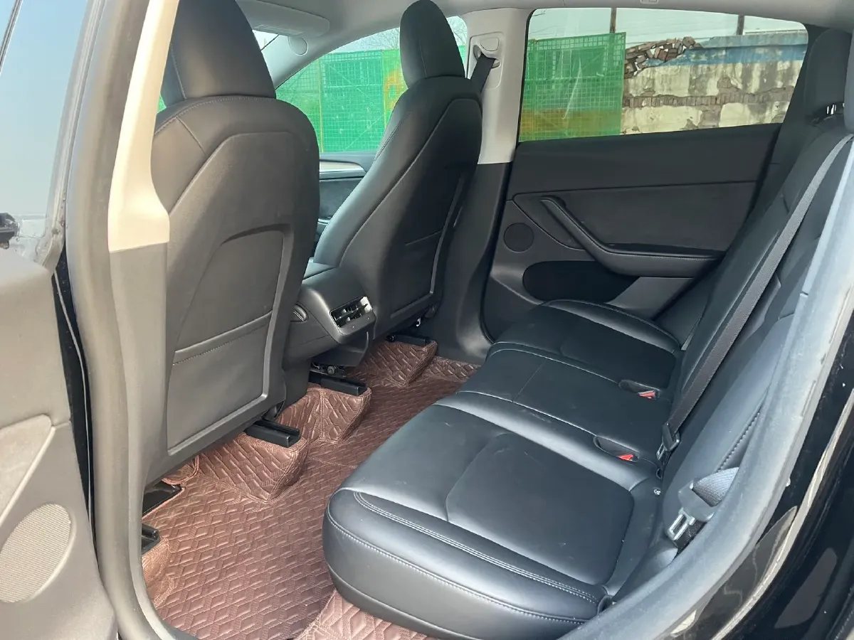 2022 Tesla Model Y BEV 60KWH,autocango,china used car exporter,china ev exporter,chinese used car exporter,chinese used ev exporter