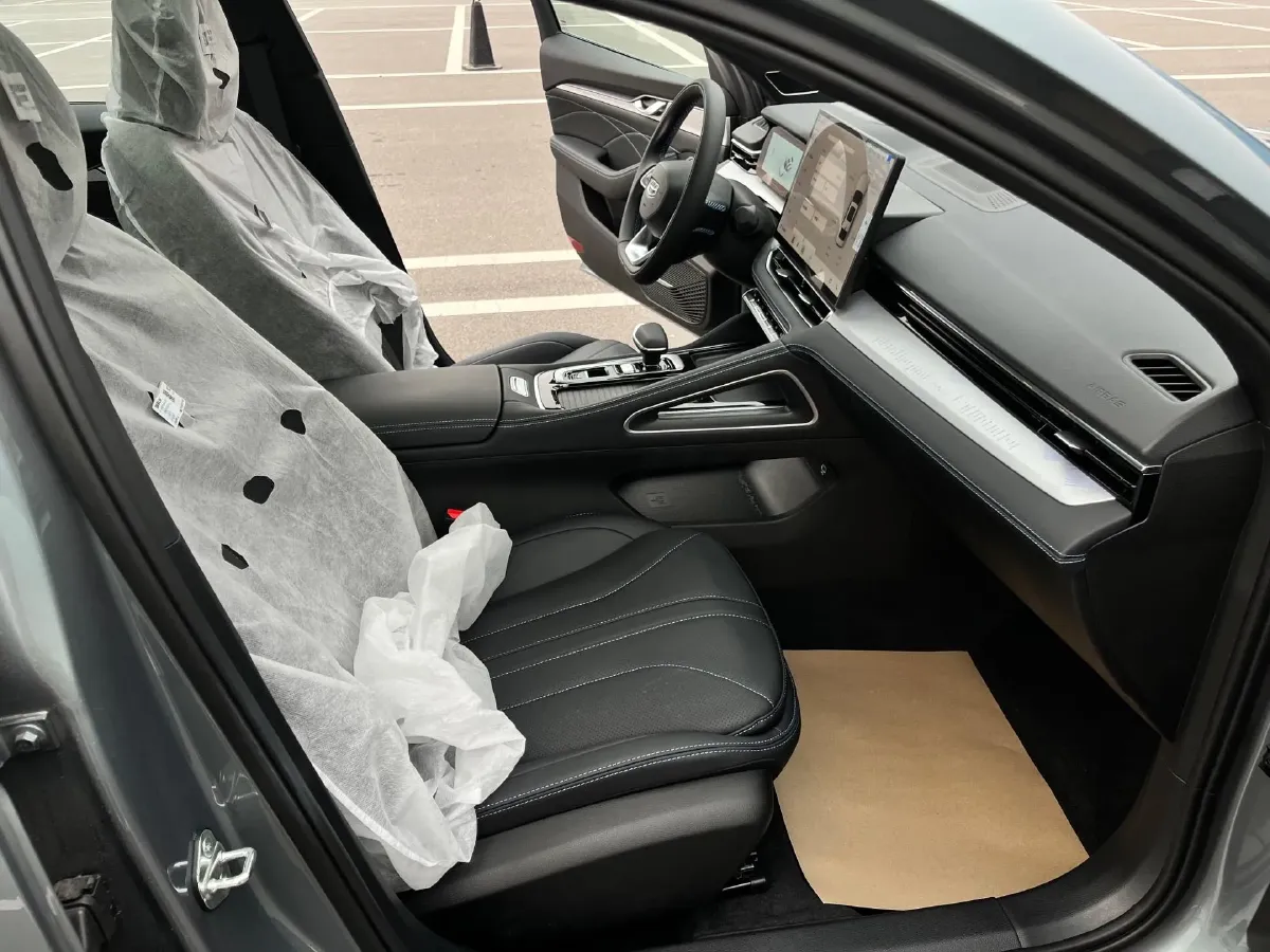 2026 Geely Preface 1.5T 181HP L4 7DCT,autocango,china used car exporter,china ev exporter,chinese used car exporter,chinese used ev exporter