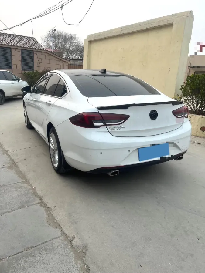 2023 Buick Regal 2.0T 237HP L4 9AT,autocango,china used car exporter,china ev exporter,chinese used car exporter,chinese used ev exporter