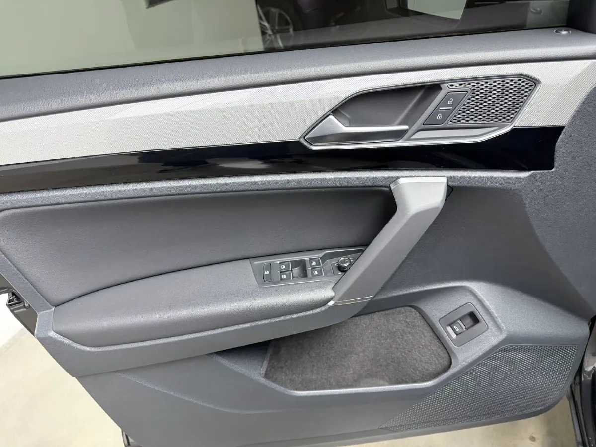 2022 Volkswagen Tayron 1.4T 150HP L4 7DCT,autocango,china used car exporter,china ev exporter,chinese used car exporter,chinese used ev exporter