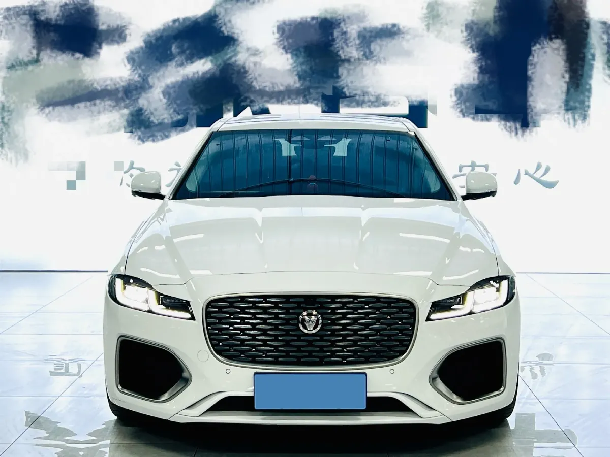 2024 Jaguar XFL 2.0T 250HP L4 8AT,autocango,china used car exporter,china ev exporter,chinese used car exporter,chinese used ev exporter