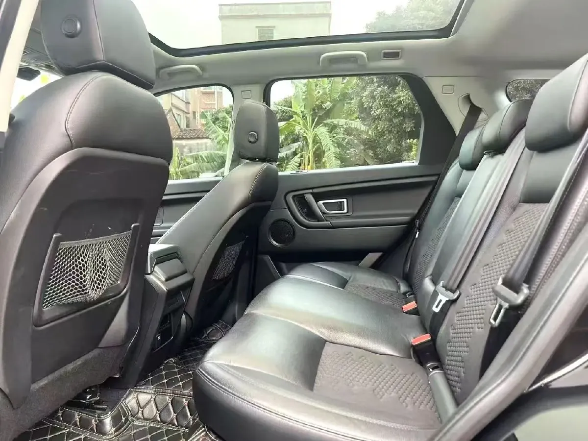 2018 Land Rover Discovery Sport 2.0T 241HP L4 9AT,autocango,china used car exporter,china ev exporter,chinese used car exporter,chinese used ev exporter