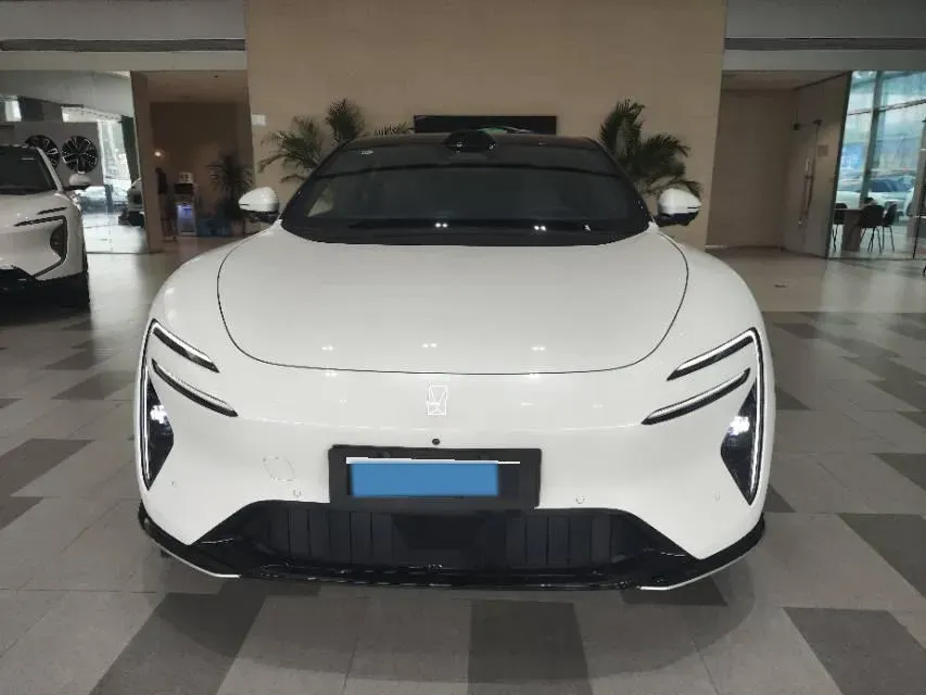 2025 Avatr 06 BEV,autocango,china used car exporter,china ev exporter,chinese used car exporter,chinese used ev exporter