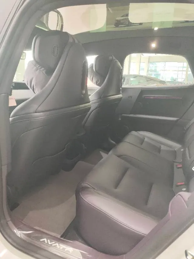 2025 Avatr 06 BEV,autocango,china used car exporter,china ev exporter,chinese used car exporter,chinese used ev exporter