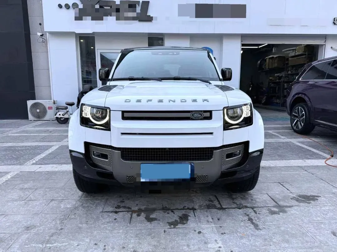 2024 Land Rover Defender 3.0T 400HP L6 8AT,autocango,china used car exporter,china ev exporter,chinese used car exporter,chinese used ev exporter