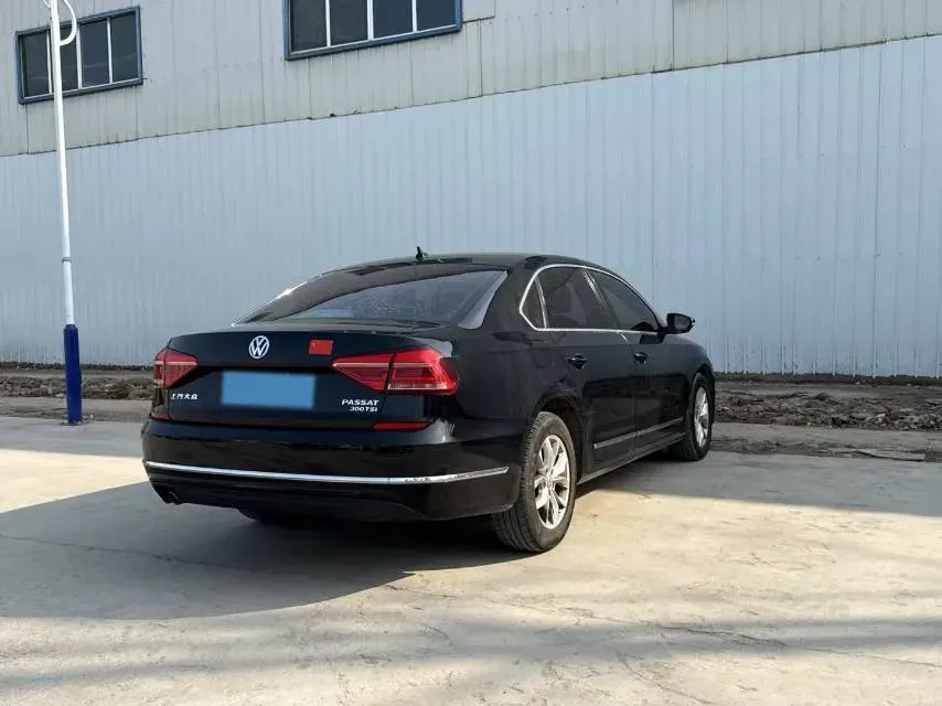 2015 Volkswagen Passat 1.8T 160HP L4 6AT,autocango,china used car exporter,china ev exporter,chinese used car exporter,chinese used ev exporter