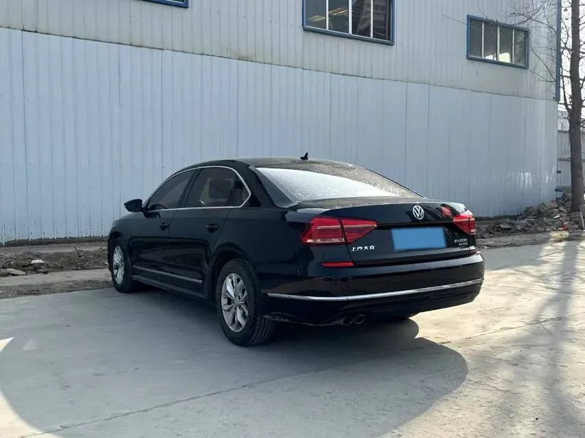 2015 Volkswagen Passat 1.8T 160HP L4 6AT,autocango,china used car exporter,china ev exporter,chinese used car exporter,chinese used ev exporter