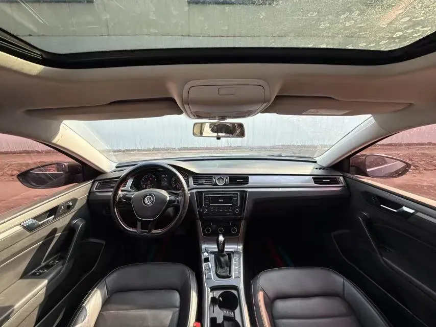 2015 Volkswagen Passat 1.8T 160HP L4 6AT,autocango,china used car exporter,china ev exporter,chinese used car exporter,chinese used ev exporter