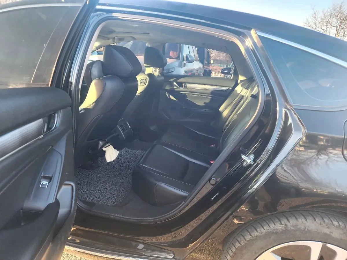 2018 Honda Accord 2.0L 146HP L4 E-CVT Hybrid,autocango,china used car exporter,china ev exporter,chinese used car exporter,chinese used ev exporter