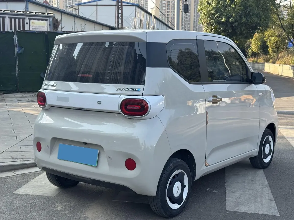 2024 WuLing HongGuang MINI EV BEV 17.3KWH,autocango,china used car exporter,china ev exporter,chinese used car exporter,chinese used ev exporter