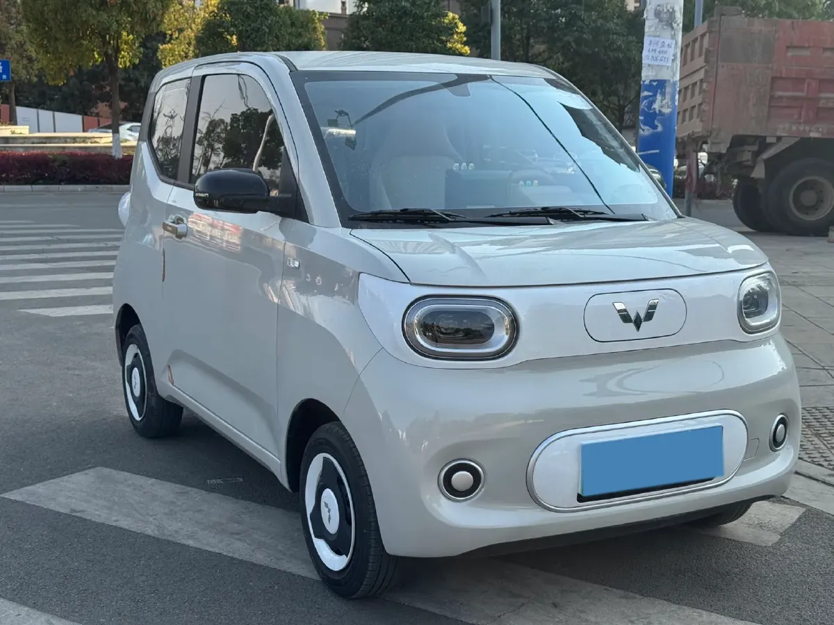 2024 WuLing HongGuang MINI EV BEV 17.3KWH,autocango,china used car exporter,china ev exporter,chinese used car exporter,chinese used ev exporter