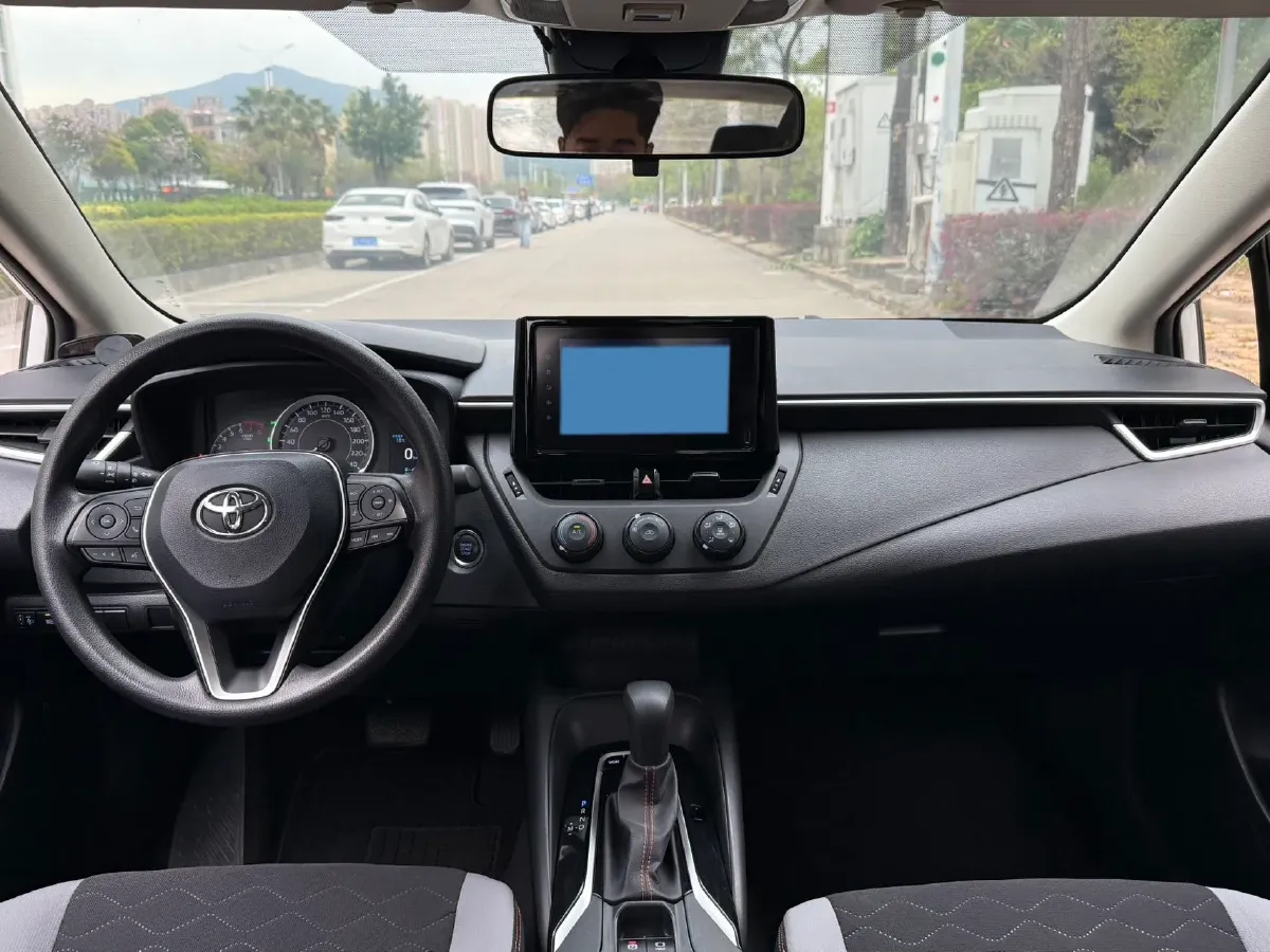 2021 Toyota Corolla 1.2T 116HP L4 CVT,autocango,china used car exporter,china ev exporter,chinese used car exporter,chinese used ev exporter