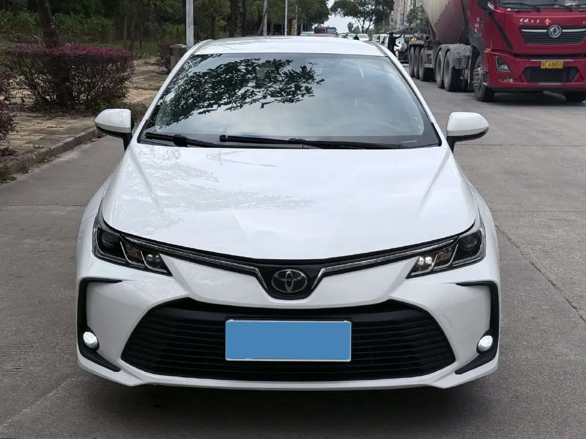 2021 Toyota Corolla 1.2T 116HP L4 CVT,autocango,china used car exporter,china ev exporter,chinese used car exporter,chinese used ev exporter