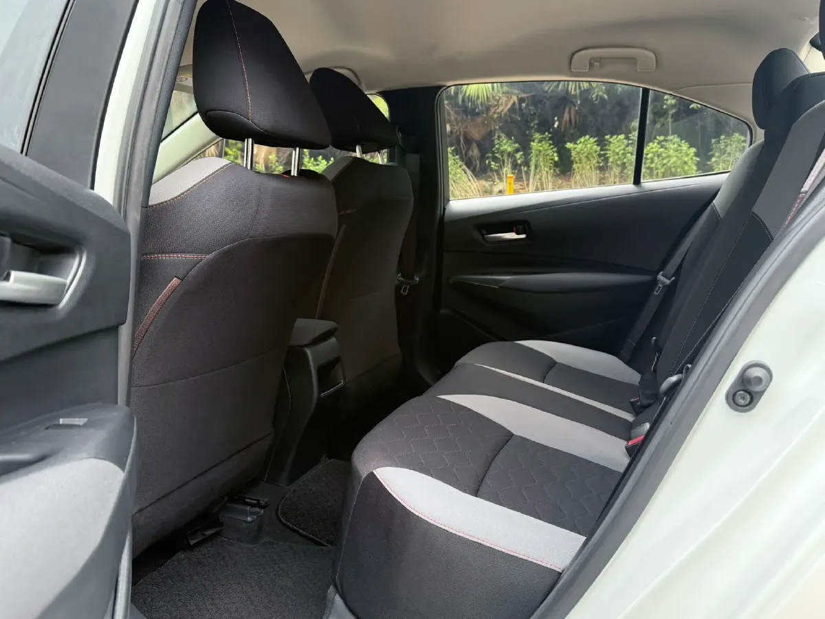 2021 Toyota Corolla 1.2T 116HP L4 CVT,autocango,china used car exporter,china ev exporter,chinese used car exporter,chinese used ev exporter