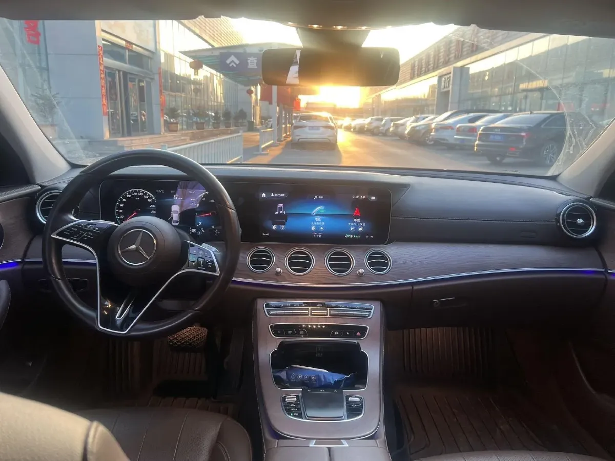 2023 Mercedes-Benz E Class 2.0T 258HP L4 9AT,autocango,china used car exporter,china ev exporter,chinese used car exporter,chinese used ev exporter