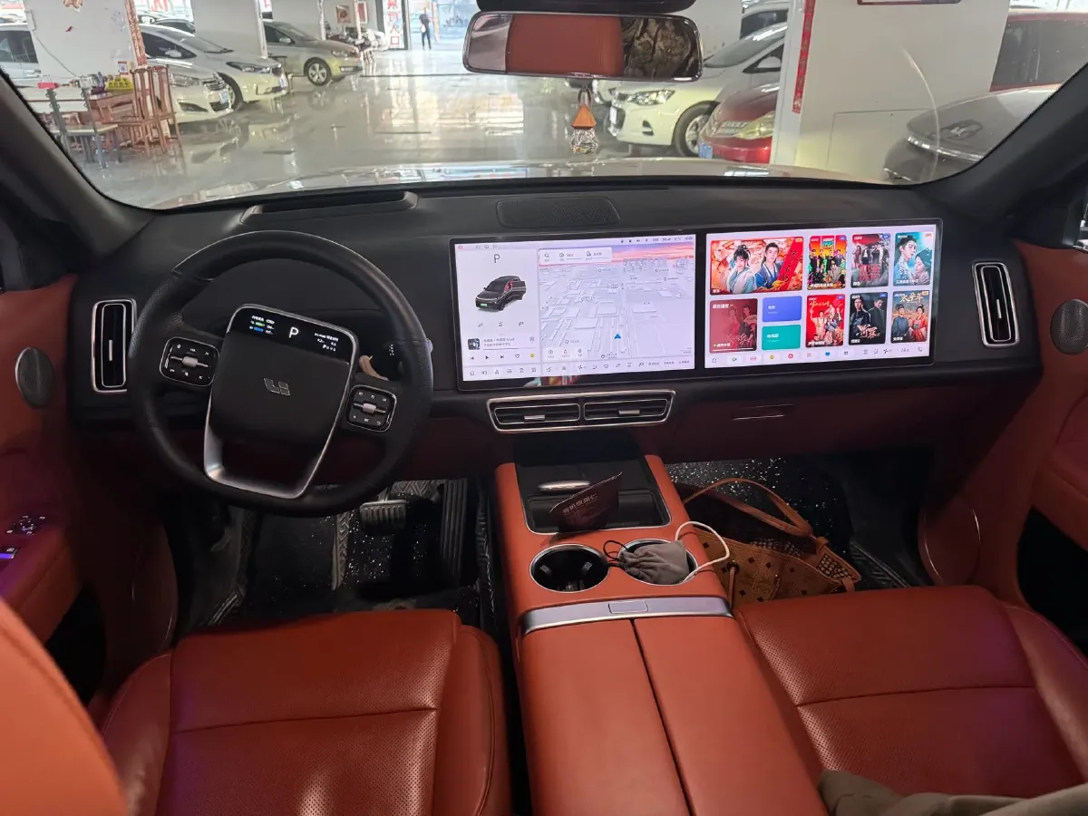 2023 Li L8 Range Extended 154HP REEV 40.9KWH,autocango,china used car exporter,china ev exporter,chinese used car exporter,chinese used ev exporter