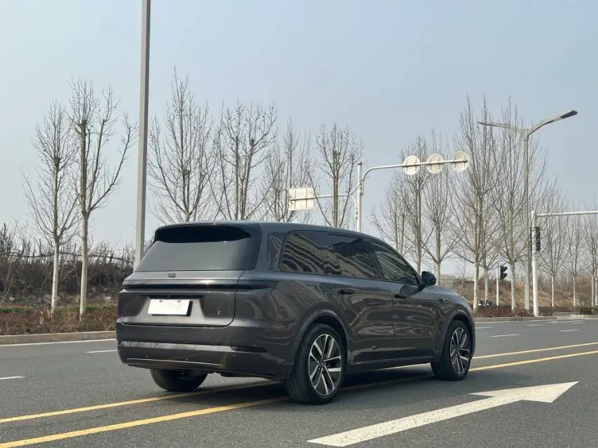 2022 Li L9 Range Extended 154HP REEV 42.6KWH,autocango,china used car exporter,china ev exporter,chinese used car exporter,chinese used ev exporter