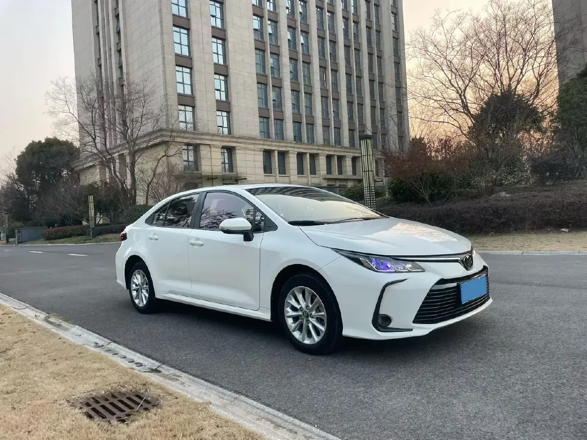 2021 Toyota Corolla 1.2T 116HP L4 CVT,autocango,china used car exporter,china ev exporter,chinese used car exporter,chinese used ev exporter