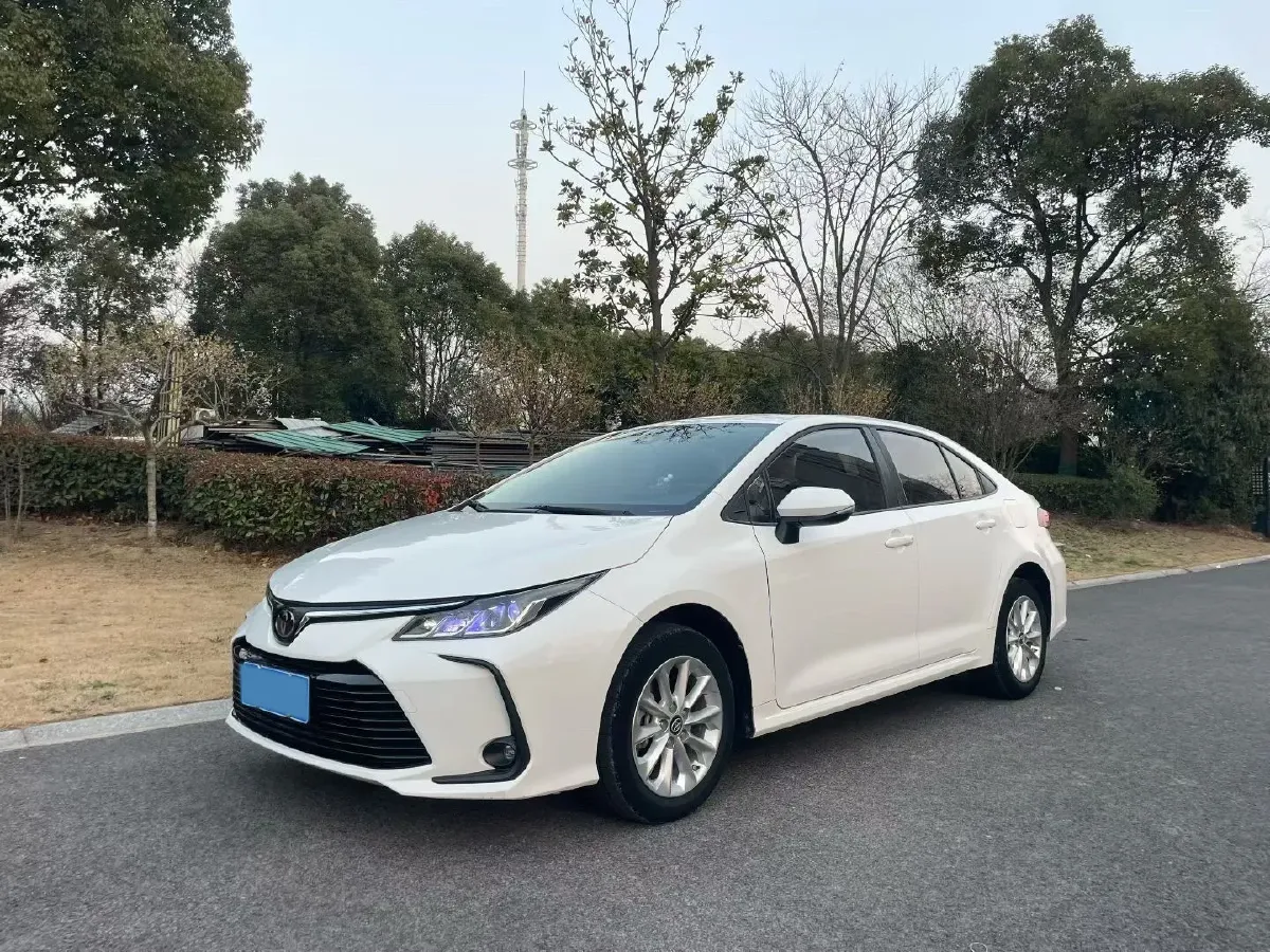 2021 Toyota Corolla 1.2T 116HP L4 CVT,autocango,china used car exporter,china ev exporter,chinese used car exporter,chinese used ev exporter