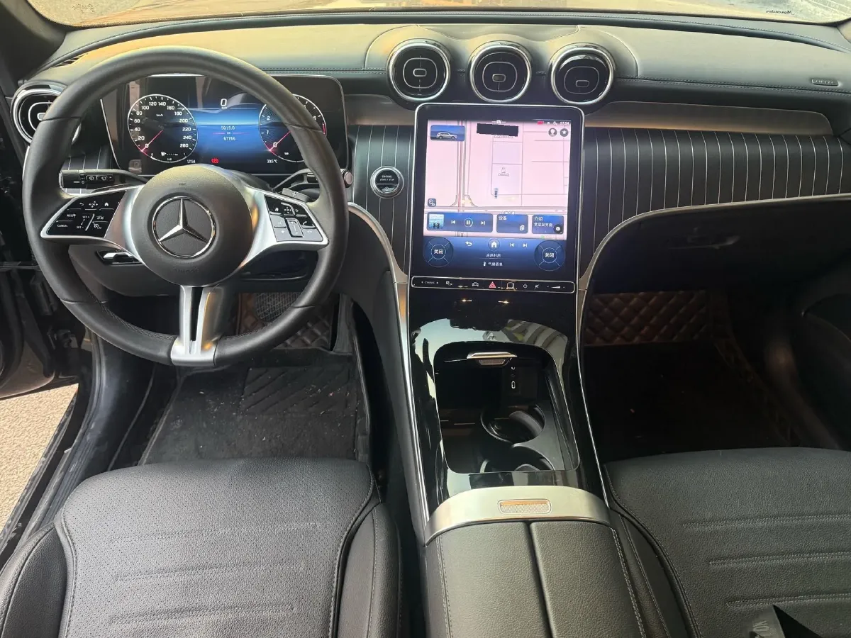 2023 Mercedes-Benz GLC Class 2.0T 204HP L4 9AT,autocango,china used car exporter,china ev exporter,chinese used car exporter,chinese used ev exporter