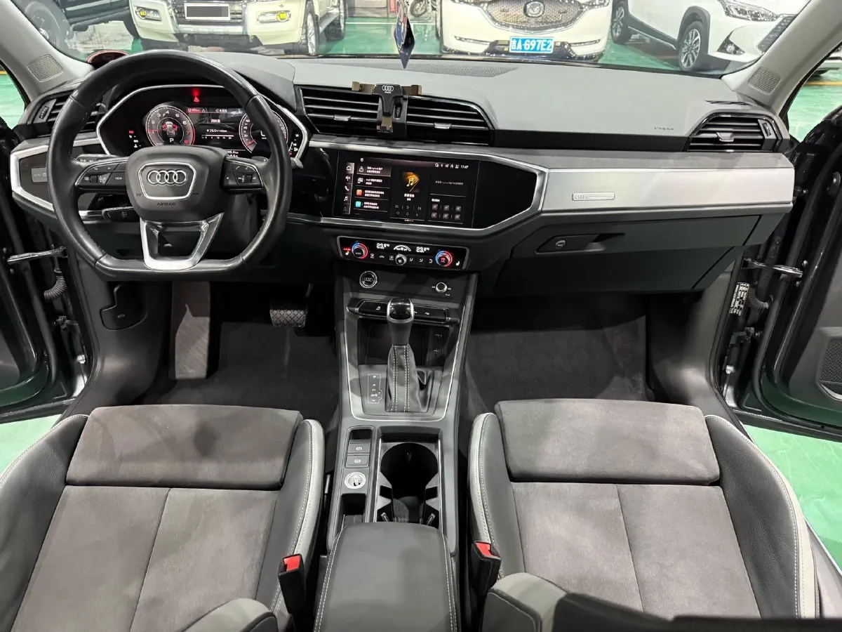2023 Audi Q3 1.4T 150HP L4 7DCT,autocango,china used car exporter,china ev exporter,chinese used car exporter,chinese used ev exporter