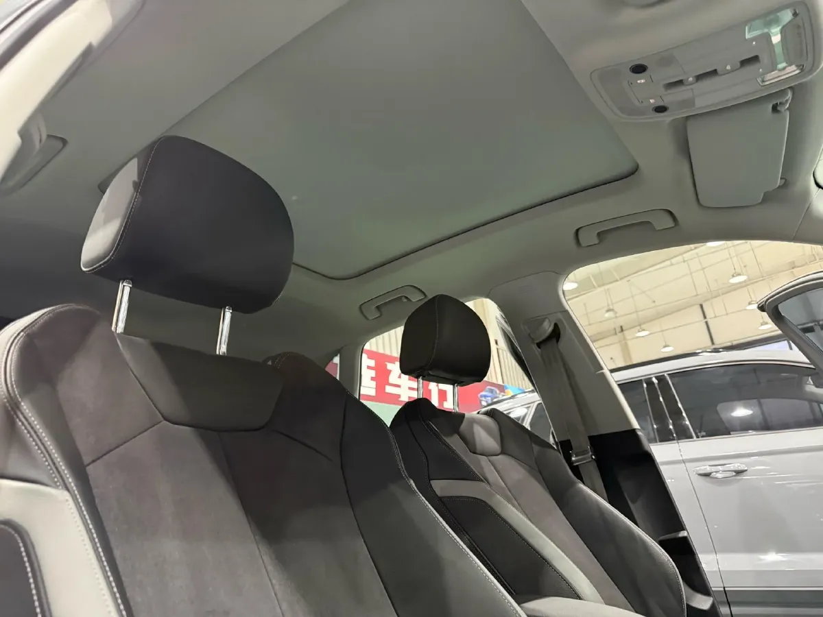 2023 Audi Q3 1.4T 150HP L4 7DCT,autocango,china used car exporter,china ev exporter,chinese used car exporter,chinese used ev exporter