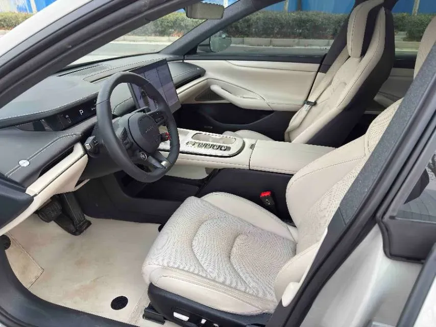 2024 MI SU7 BEV 94.3KWH,autocango,china used car exporter,china ev exporter,chinese used car exporter,chinese used ev exporter