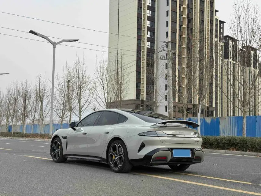 2024 MI SU7 BEV 94.3KWH,autocango,china used car exporter,china ev exporter,chinese used car exporter,chinese used ev exporter