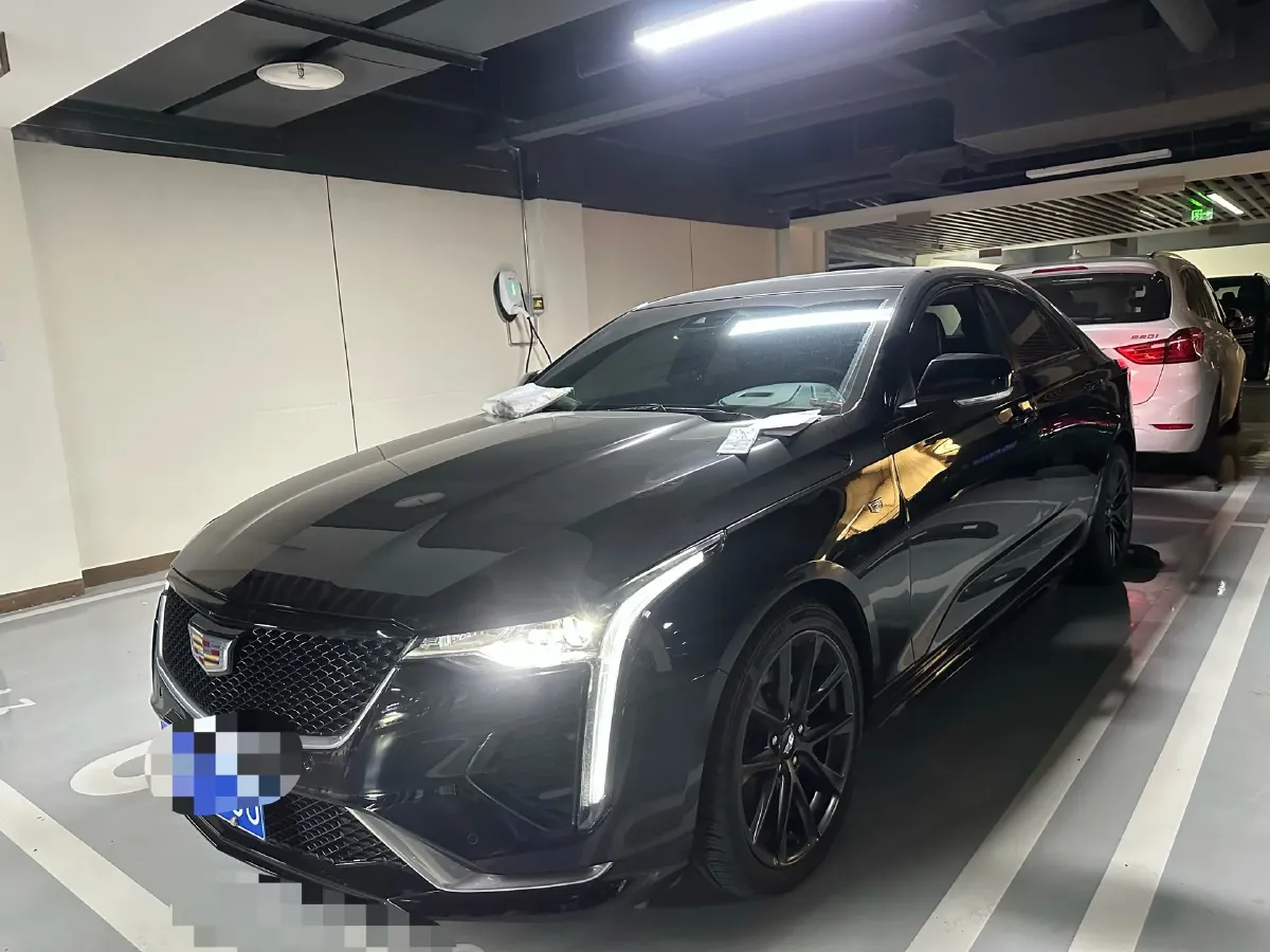2022 Cadillac CT4 2.0T 237HP L4 8AT,autocango,china used car exporter,china ev exporter,chinese used car exporter,chinese used ev exporter